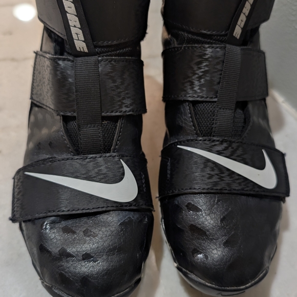 Nike Savage 2 Shark Black And White Football Fastflex Cleats Boys Size 5.5 - Picture 2 of 9